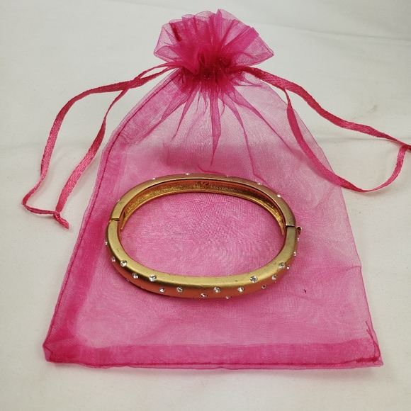 Vintage Swarovski Brushed Gold Bracelet Crystals Swan Logo Hinged - Picture 1 of 6